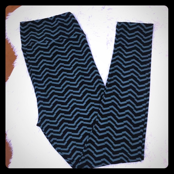 LuLaRoe Pants - LulaRoe Legging Multicolor Size Tall and Curvy